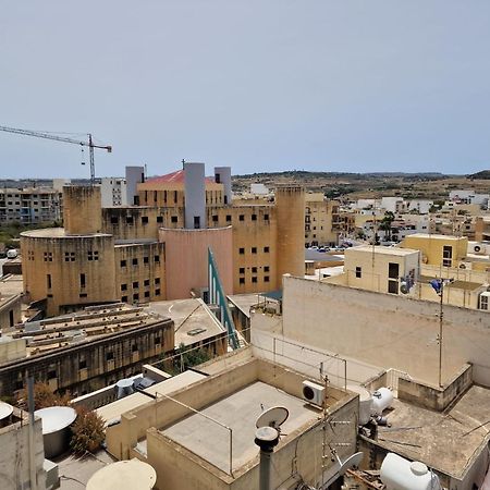 Sky Apartment 3 St. Paul's Bay Exterior photo